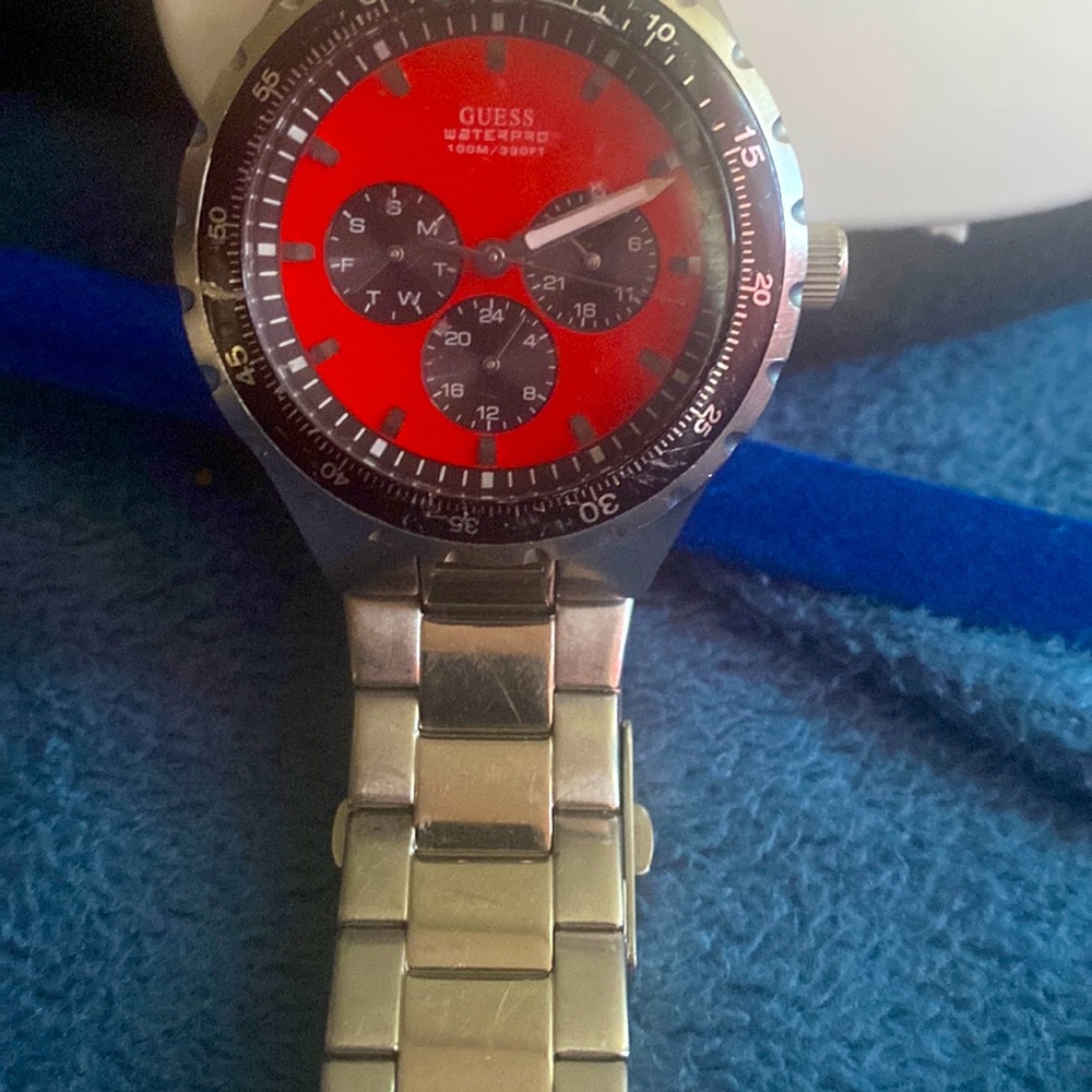 Guess watch
